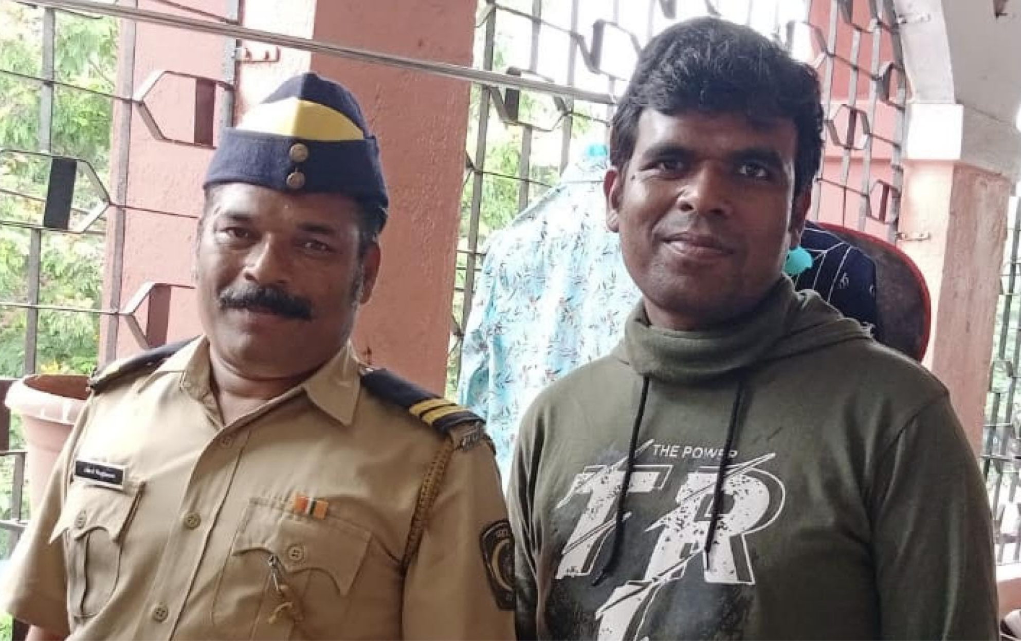 Pradeep Nagar with a police-uniformed actor during the Khurchi shoot